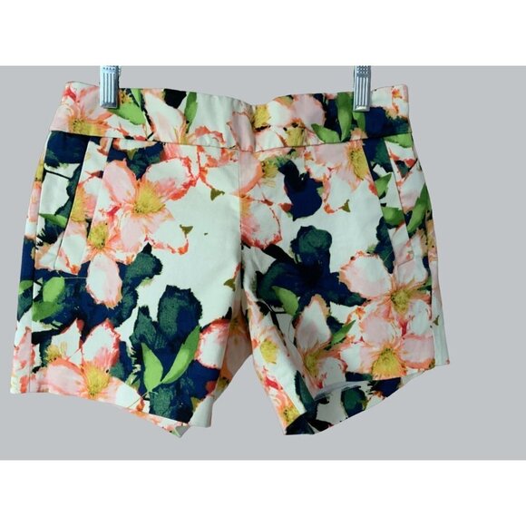 J.CREW LADIES MULTI COLOR FLORAL SHORT BOOTY FLORAL SHORTS STRETCH ZIP EUC 4 - Picture 4 of 6